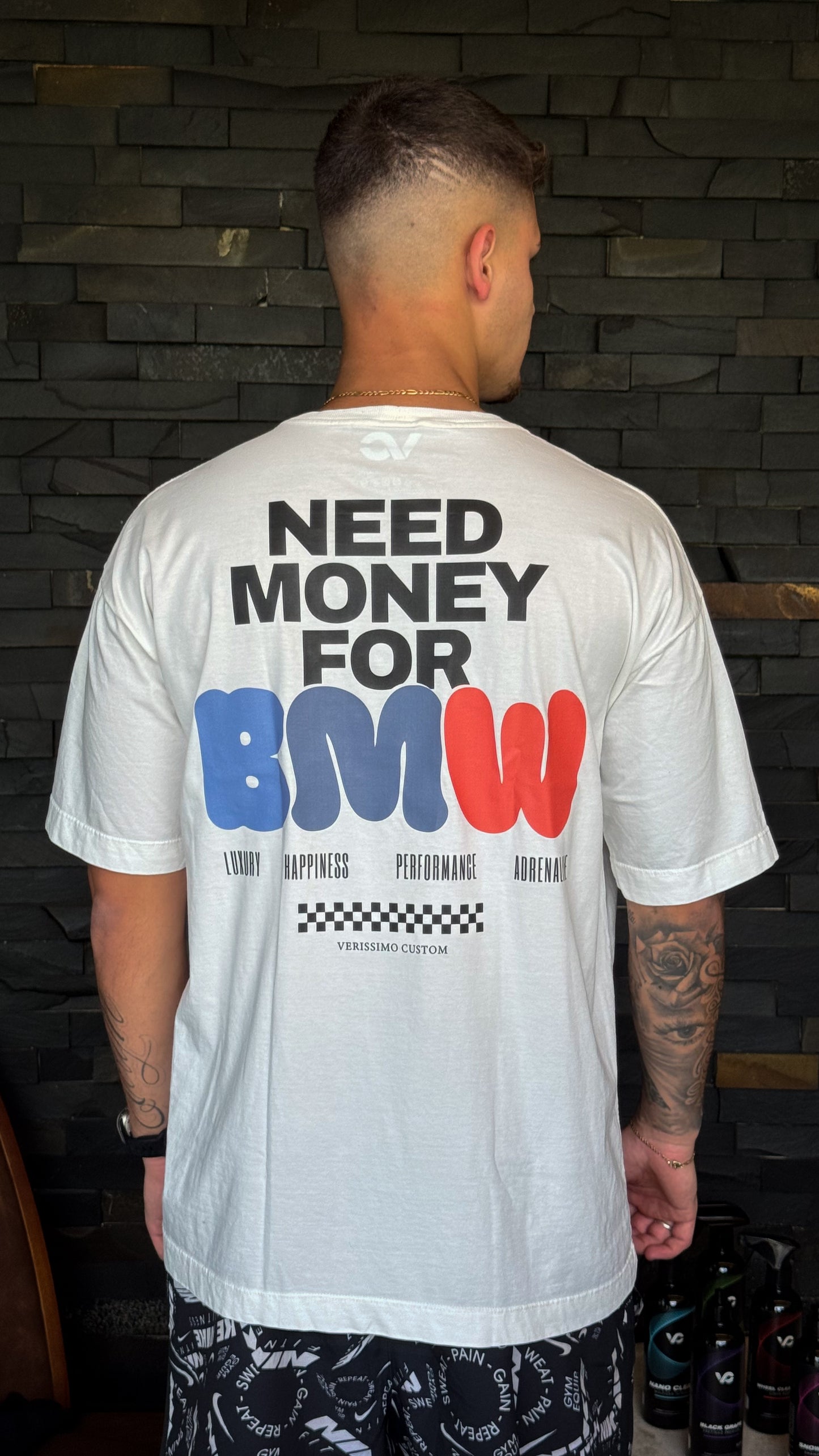 Camiseta Oversized Need Money For Bmw Masculina